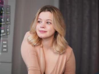 dianaholiday chaturbate stream image