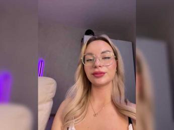 Mila-m bongacams stream image