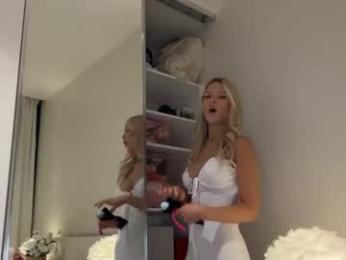 mishapalmer chaturbate stream image