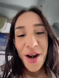 __IRIS__ stripchat stream image