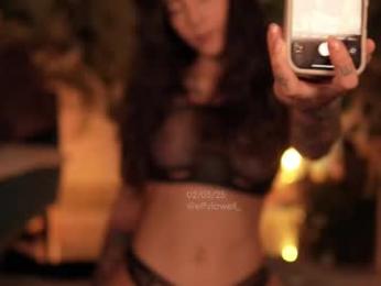 effylowell_ chaturbate stream image