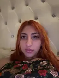 PurpleLinn stripchat stream image