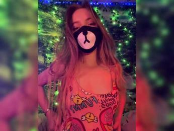 -Summer- bongacams stream image