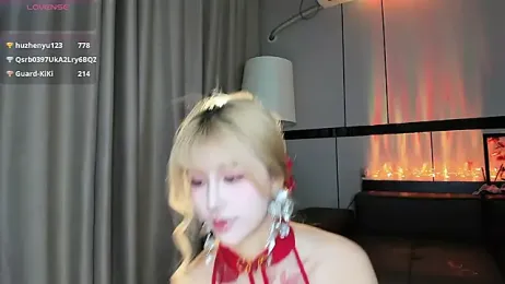 Kiki--2025 stripchat stream image