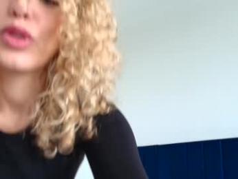 theislandgirl chaturbate stream image