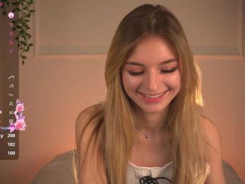 ilittleheart bongacams stream image