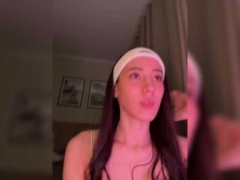 AlinaWey bongacams stream image