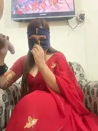 HoneyBearCpl stripchat stream image