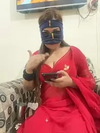 HoneyBearCpl stripchat stream image