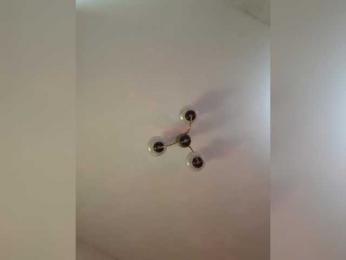 LittleDelora bongacams stream image