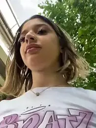 OdetteMason stripchat stream image