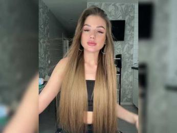 SweetyMia bongacams stream image