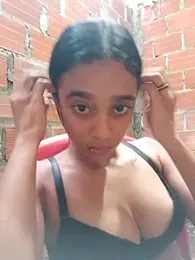 Zoe_Sweett18 stripchat stream image