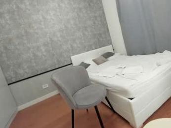 ehotlovea chaturbate stream image