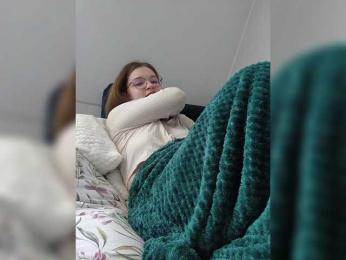 _Lisichka bongacams stream image