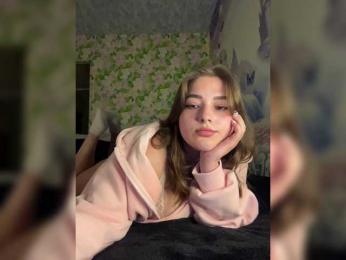 little-devil bongacams stream image