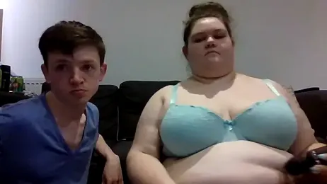 curvy_crystal stripchat stream image