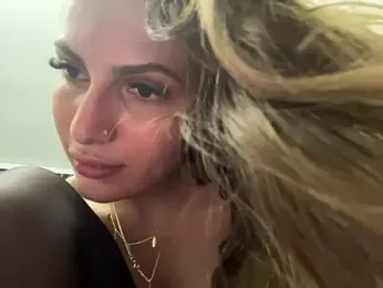 GumusGuray stripchat stream image