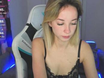 emely1benz bongacams stream image