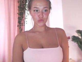 milkybunny camsoda stream image