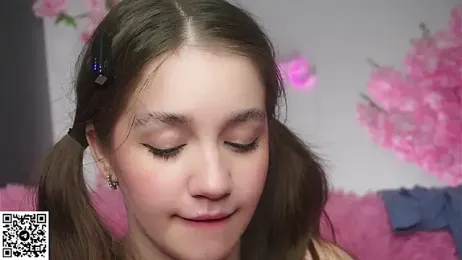 AmiLewis stripchat stream image