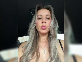 CandyViki bongacams stream image