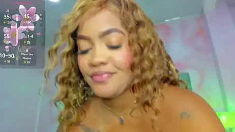 riri_brunnete stripchat stream image