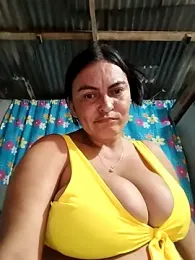 Horny-Mommy-Dirty stripchat stream image