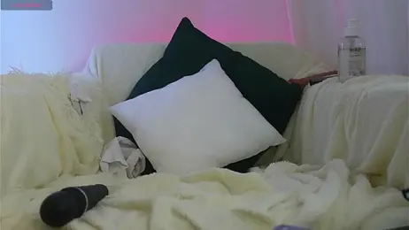 Avrilmoon stripchat stream image