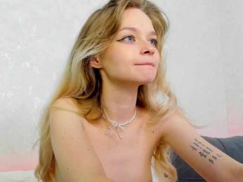 vialeta-baby bongacams stream image