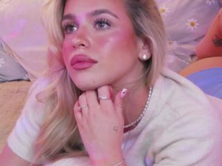 Maci Reynolds flirt4free stream image