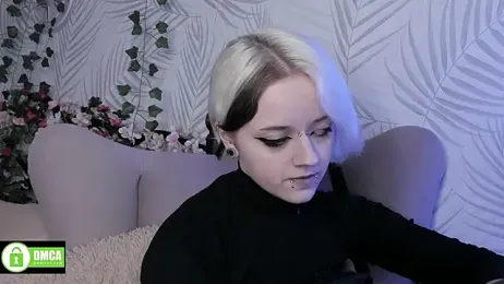 Holy_Silvia stripchat stream image