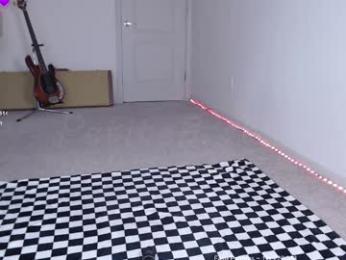 petitebrat chaturbate stream image