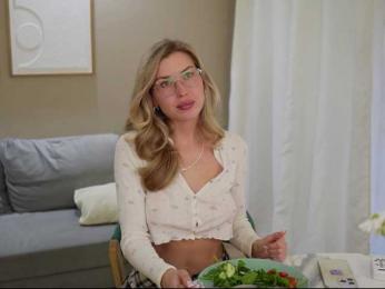 sweetpeach77 bongacams stream image