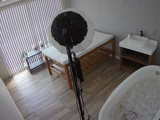 voyeurcam-jb-office-2 camsoda stream image