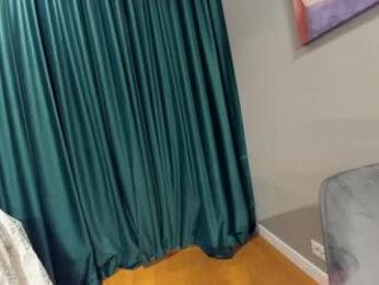 ehotlovea chaturbate stream image