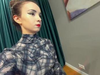 ehotlovea chaturbate stream image