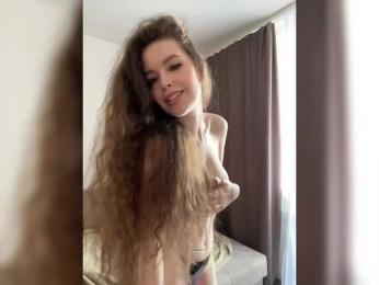 YourLadyyy bongacams stream image