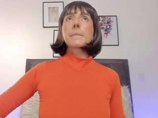 helen-moorex camsoda stream image