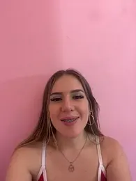 JackieDumont1 stripchat stream image