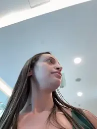 BelleLouiseVp stripchat stream image