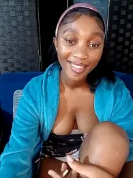 Hannah_107 stripchat stream image