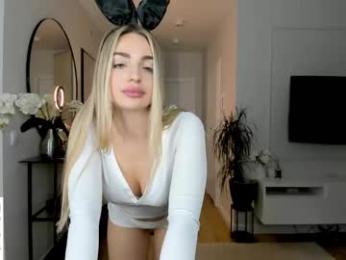 nicole_blueberry chaturbate stream image