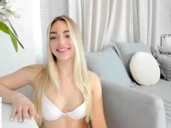 nicole_blueberry chaturbate stream image