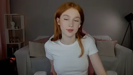 Leahsthetics stripchat stream image