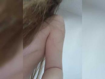 _Lisichka bongacams stream image