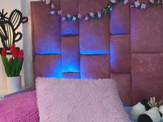 Alma Queen flirt4free stream image