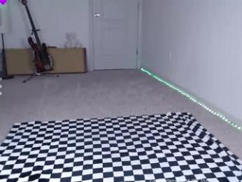 petitebrat chaturbate stream image