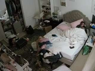 voyeurcam-hornyhostel-02 camsoda stream image