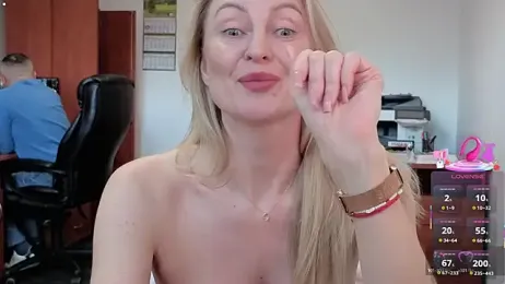 legsLONG stripchat stream image